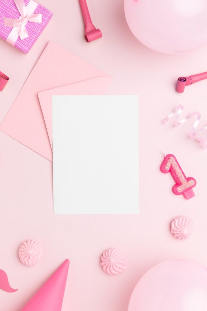 Ảnh Sinh Nhật 1 Tuổi Hồng Pastel