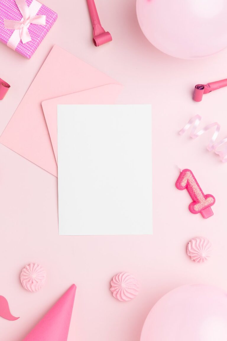 Ảnh sinh nhật 1 tuổi hồng pastel