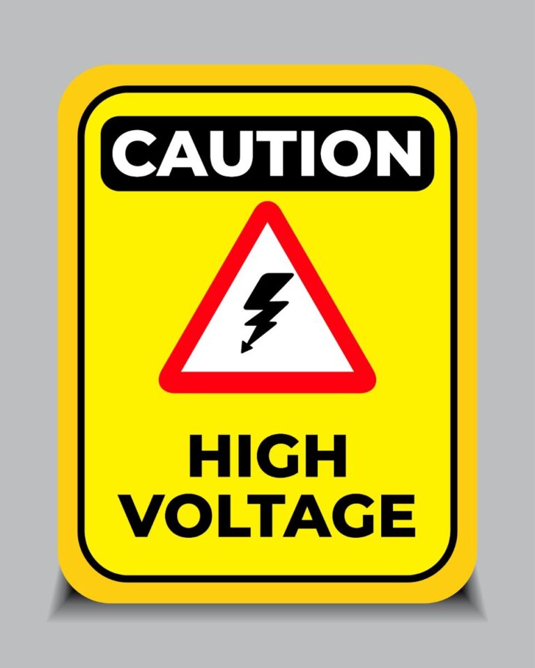Biển báo nguy hiểm điện áp cao