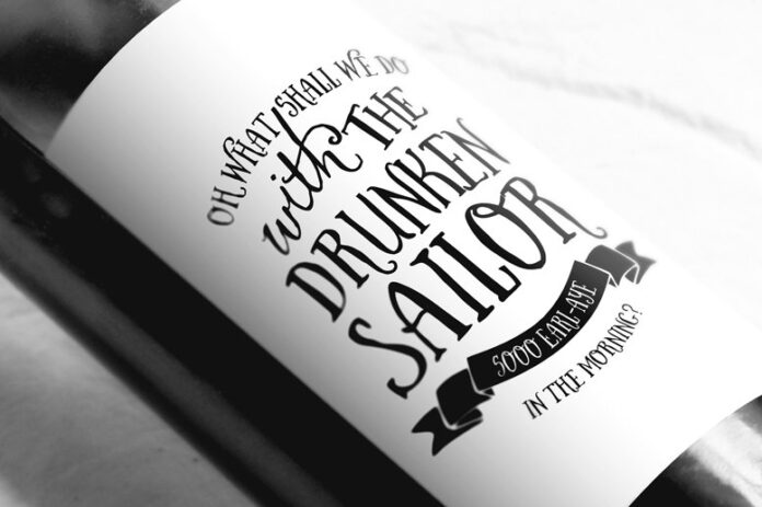 Nhãn chai rượu Drunken Sailor