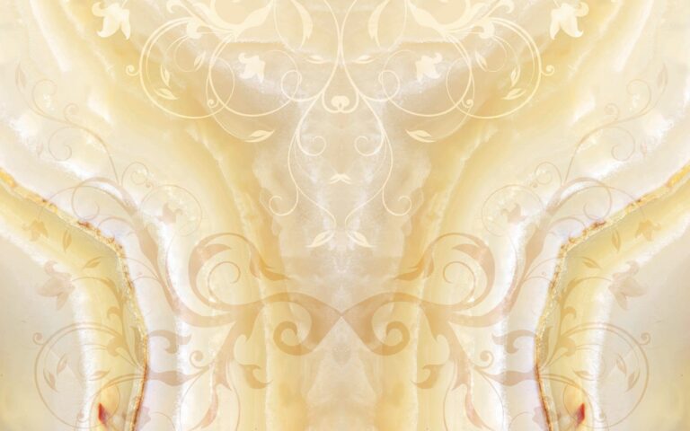 Mẫu tranh vân đá hoa văn đối xứng phong cách cổ điển sang trọng tông vàng kem