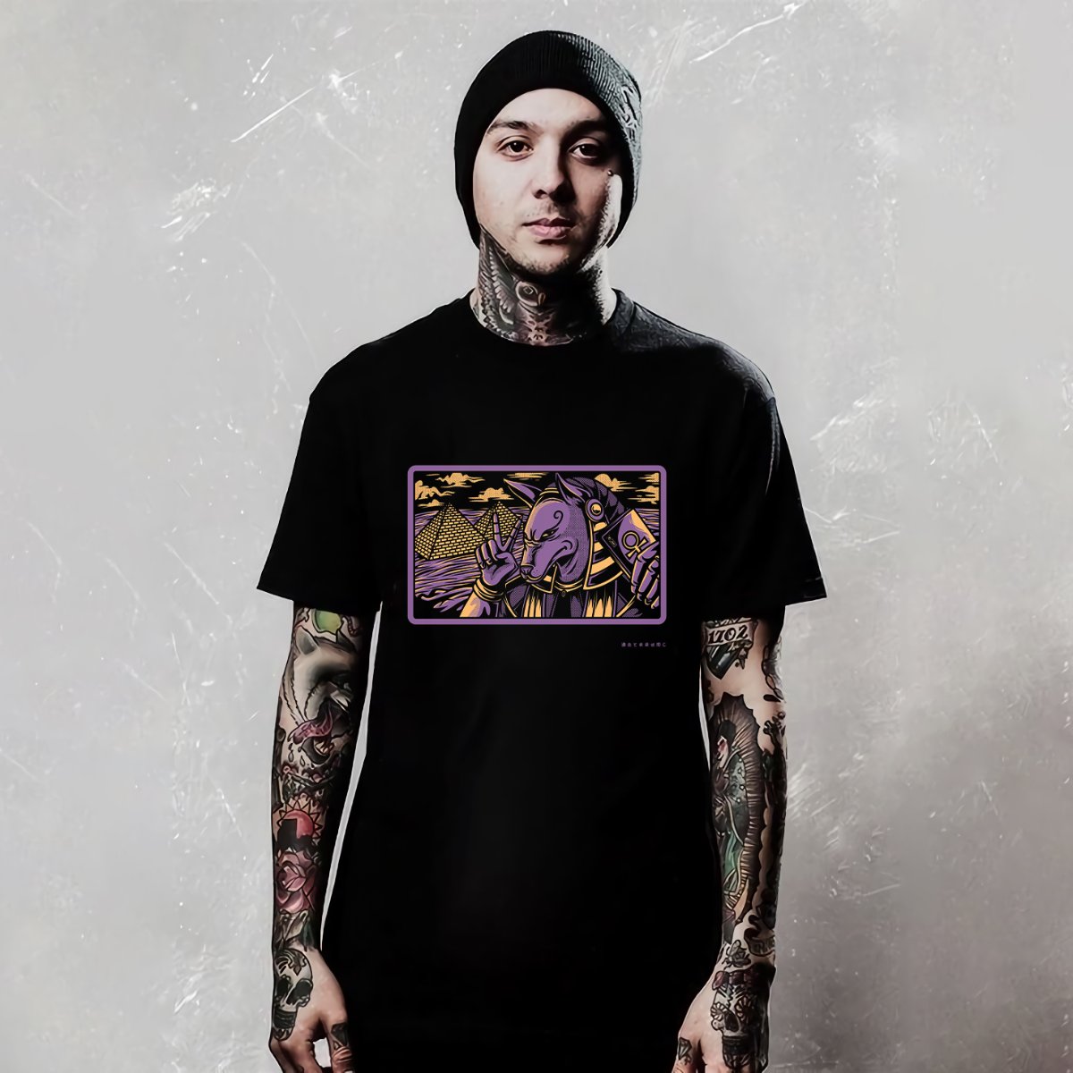 Áo thun in hình Anubis độc đáo